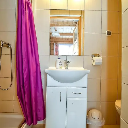 U Justynki 20 Metrow Od Wyciagu Frühstückspension 3*