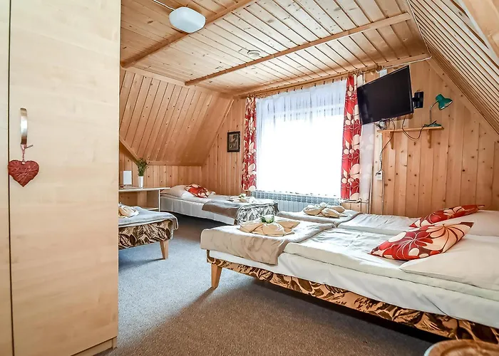 U Justynki 20 Metrów Od Wyciągu Orczykowego Alojamento de Acomodação e Pequeno-almoço Ciche Małe