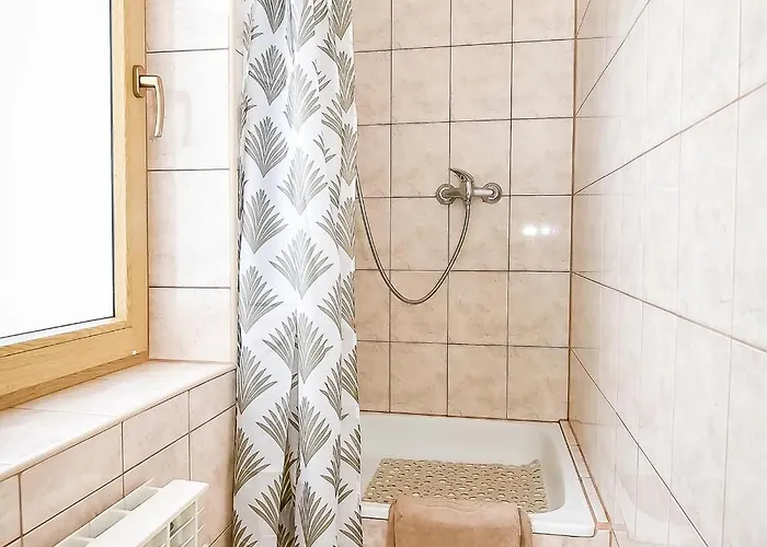 U Justynki 20 Metrów Od Wyciągu Orczykowego Ciche Małe